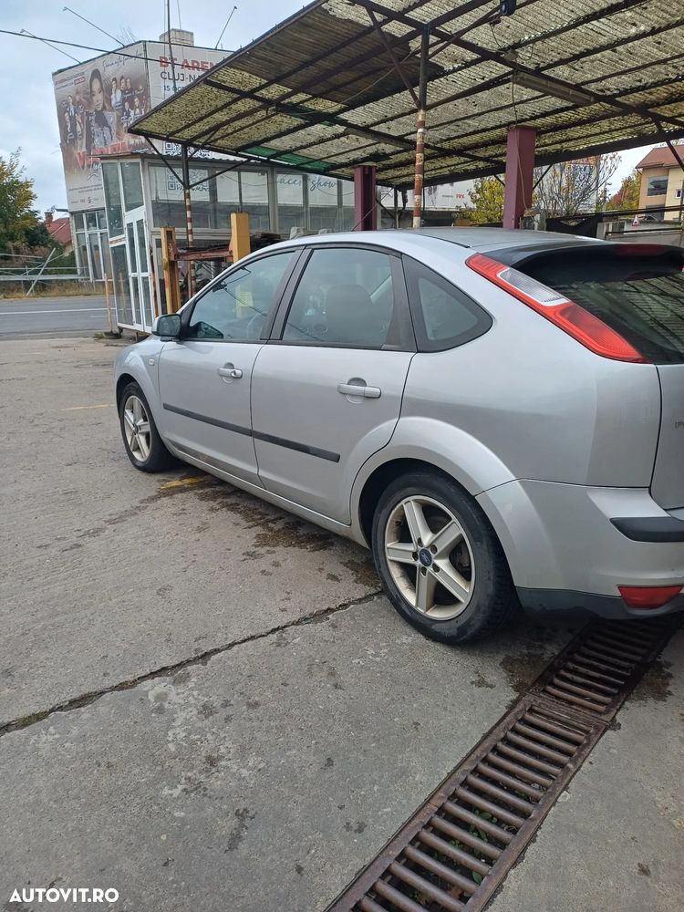 Ford Focus - 5