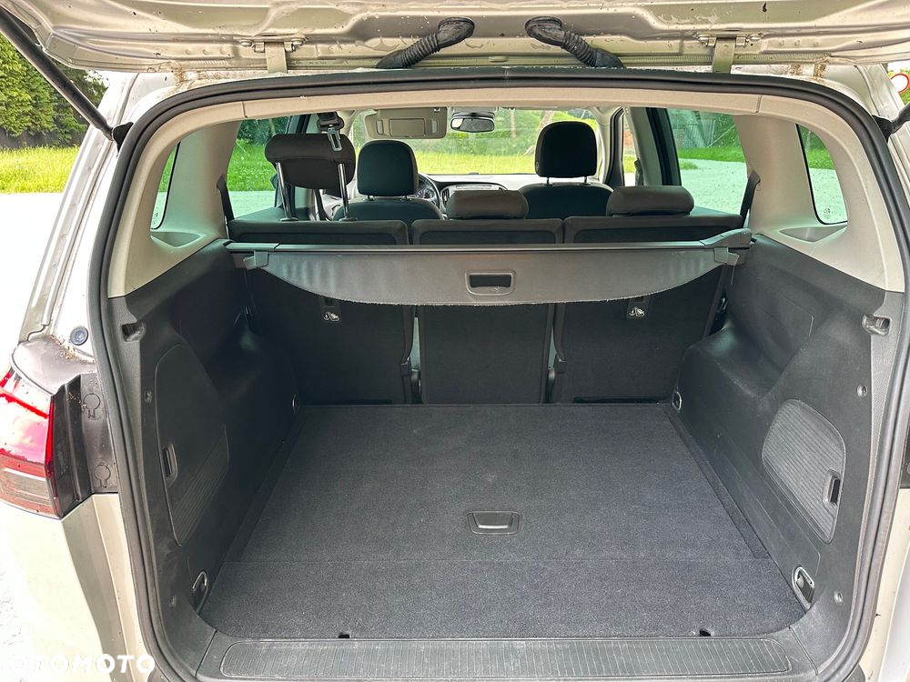 Opel Zafira 2.0 D Automatik ON - 10
