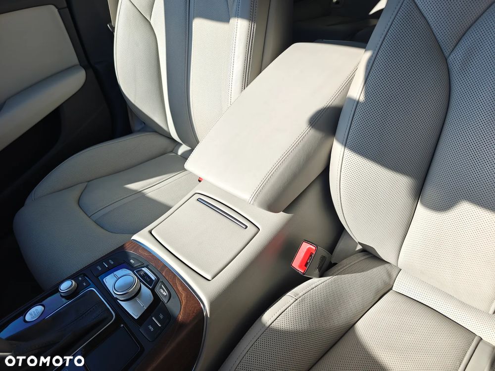 Audi A7 Sportback - 14