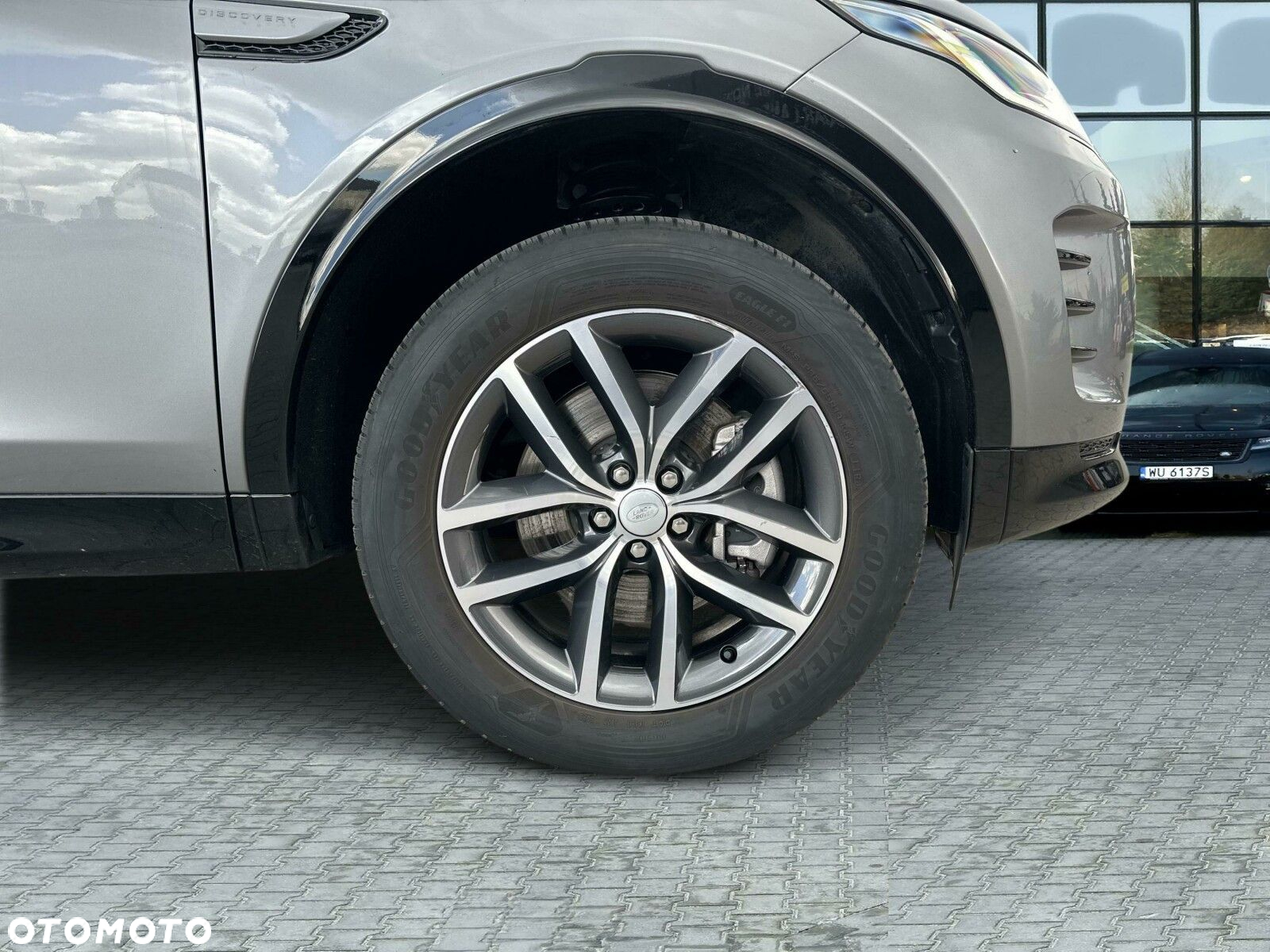 Land Rover Discovery Sport - 7
