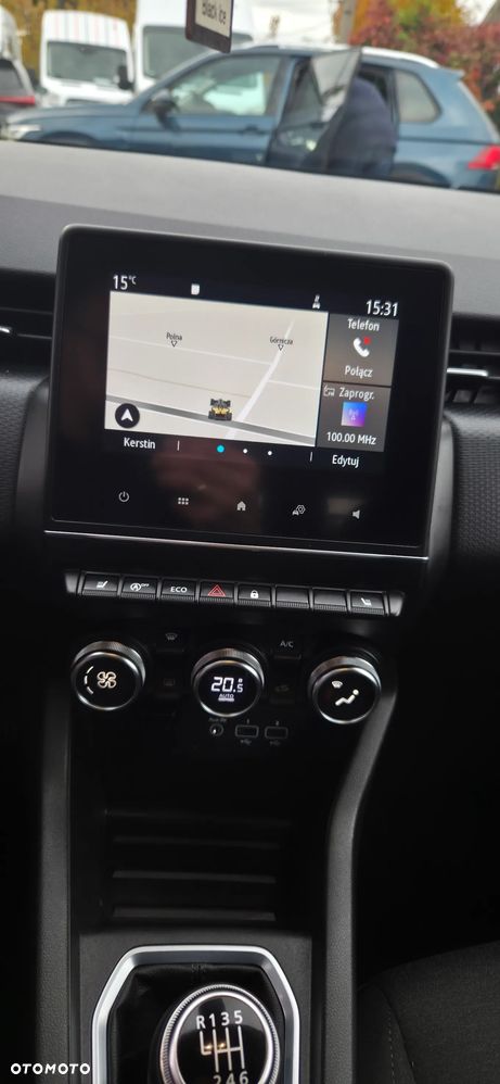 Renault Clio TCe 100 BUSINESS EDITION - 29