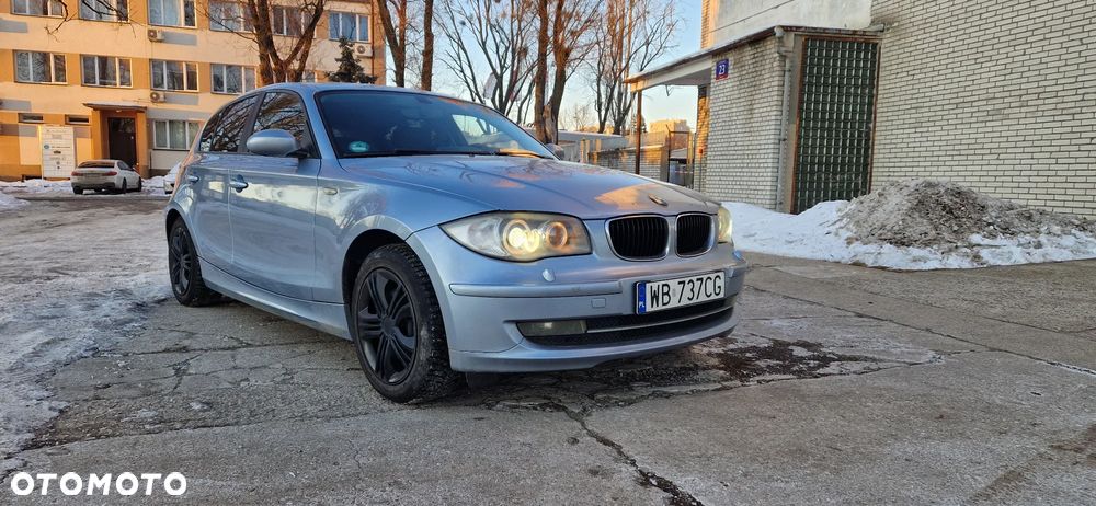 BMW Seria 1 118i - 1