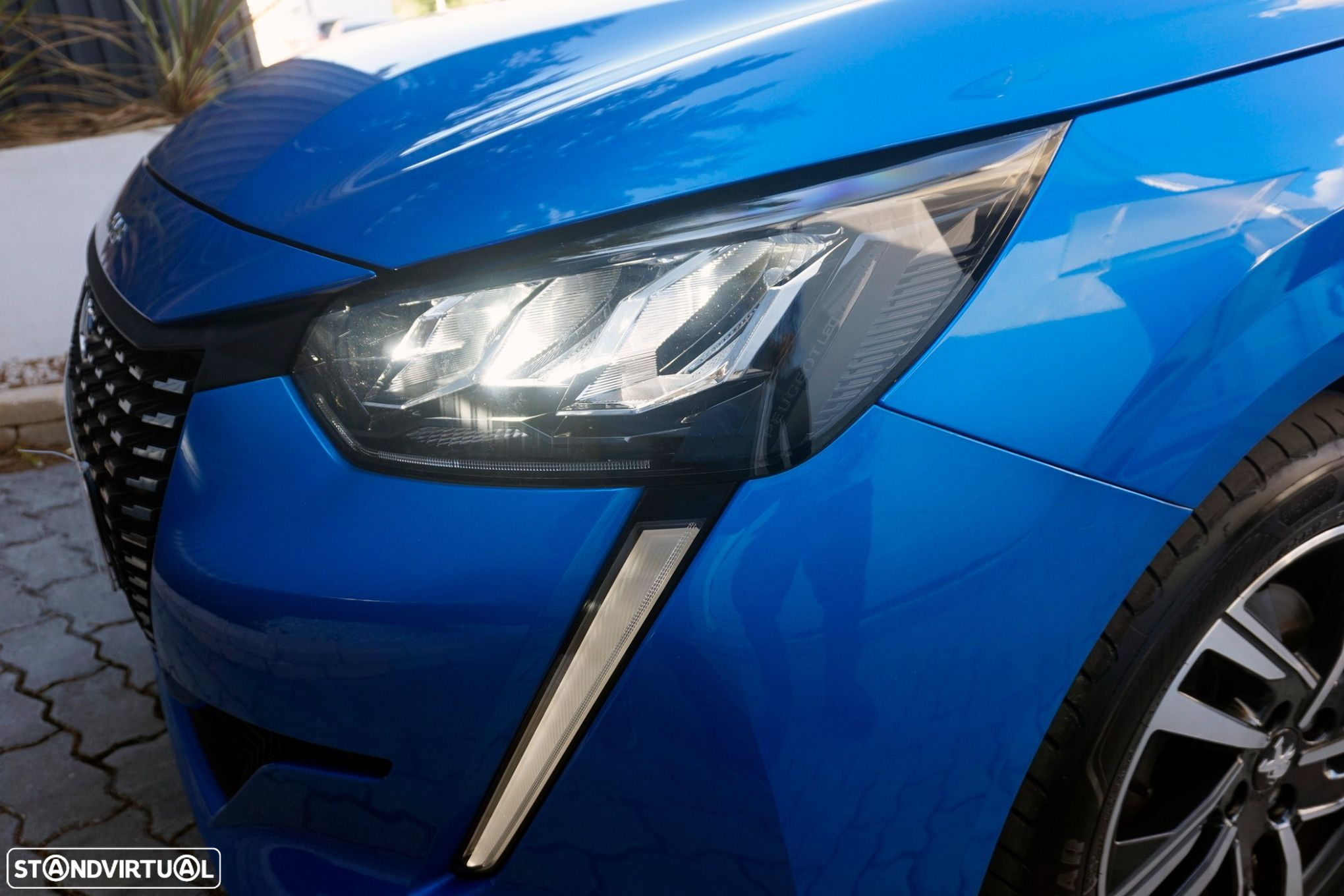 Peugeot 208 1.2 PureTech Allure - 3