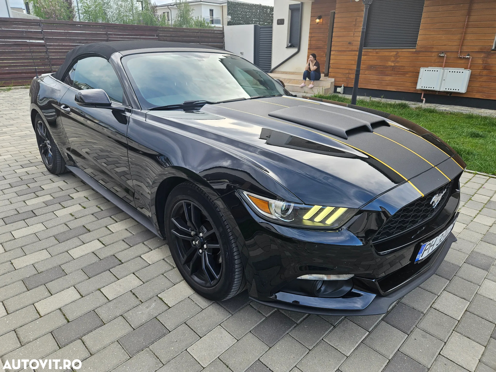 Ford Mustang Cabrio 2.3 Eco Boost - 7