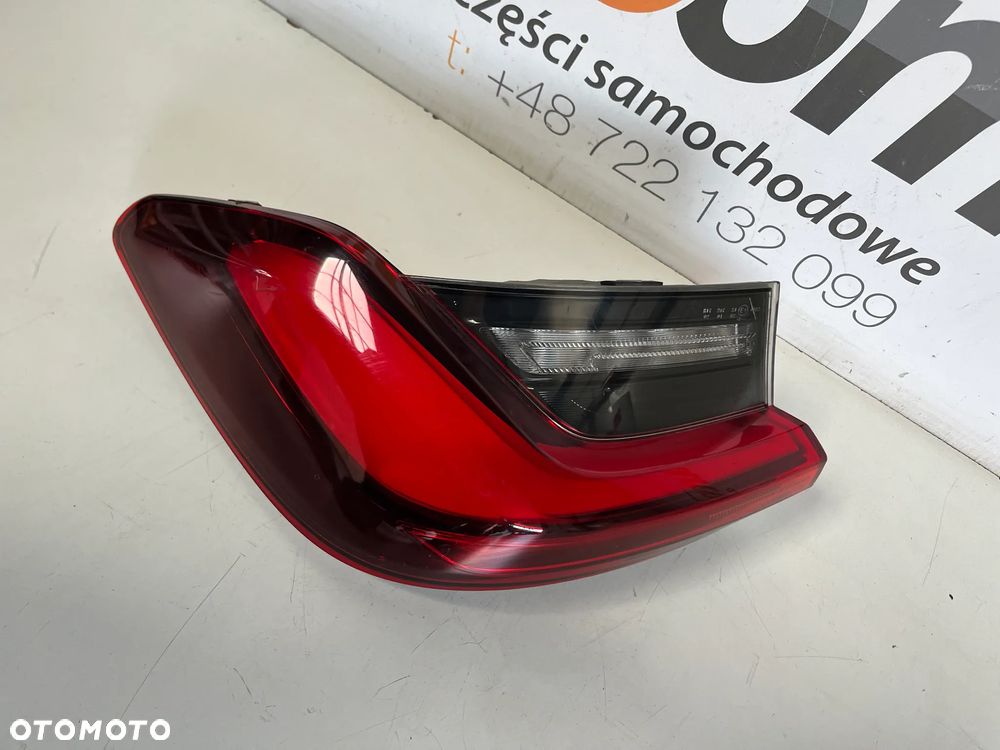 BMW 3 G21  LAMPA TYLNA LEWA - 1
