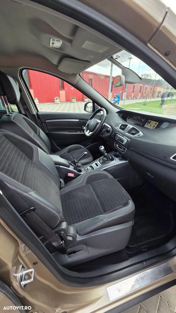 Renault Scenic - 12