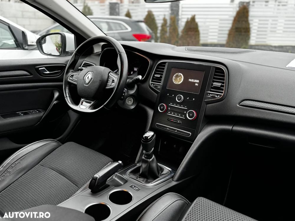 Renault Megane BLUE dCi 115 ZEN - 3