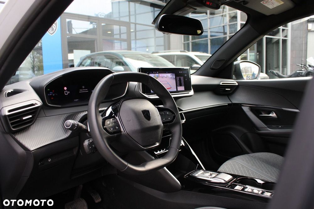 Peugeot 2008 1.2 PureTech Allure S&S EAT8 - 11