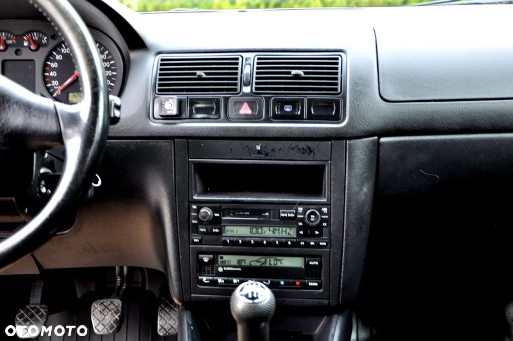 Volkswagen Golf 1.6 Edition - 33