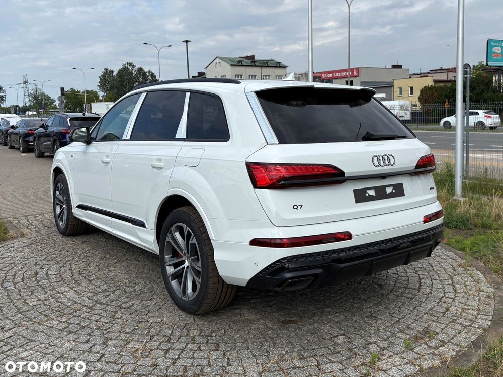 Audi Q7 - 4