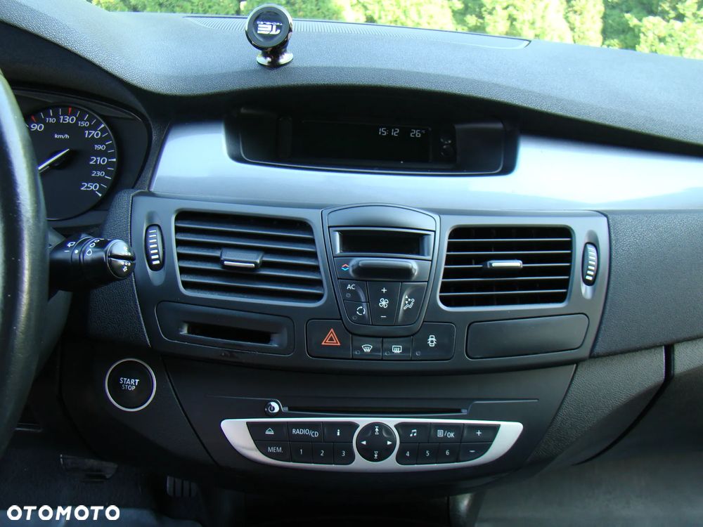 Renault Laguna - 18