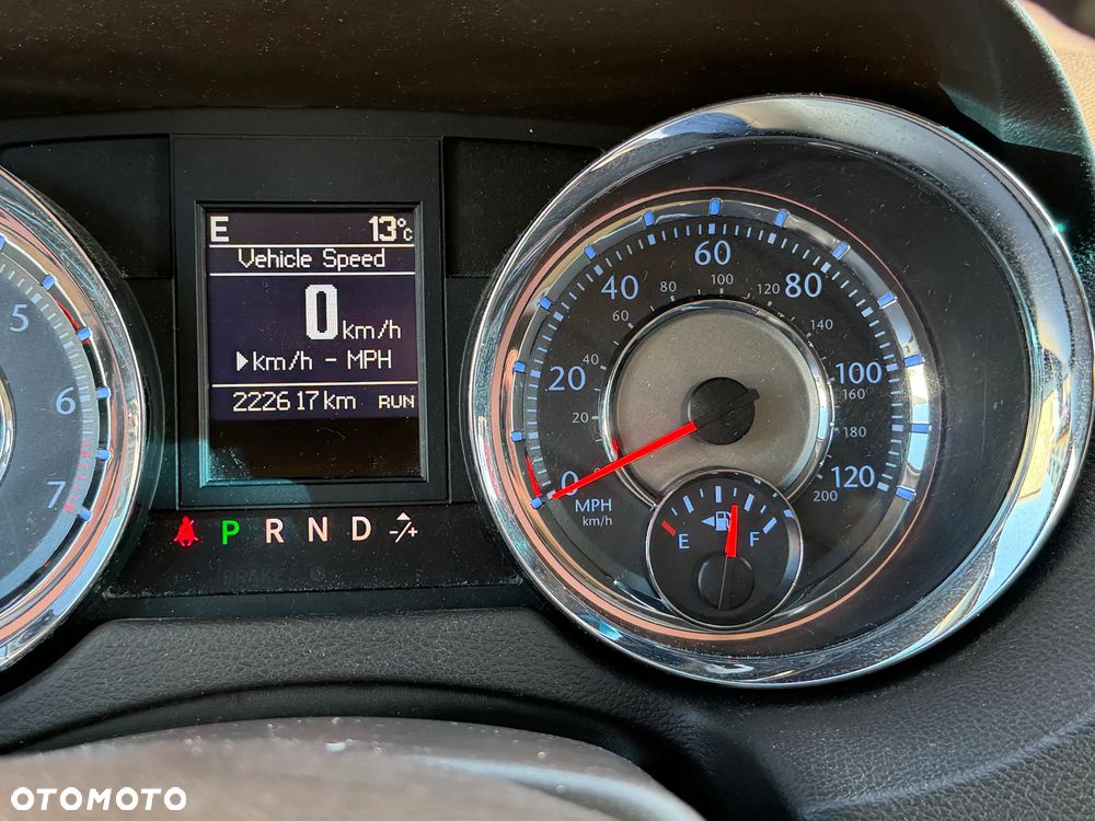 Chrysler Town & Country 3.6 Touring - 9