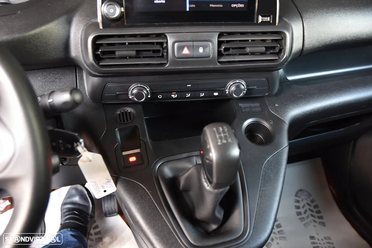 Peugeot Partner 1.5 BlueHdi Pre.St.Plus - 19