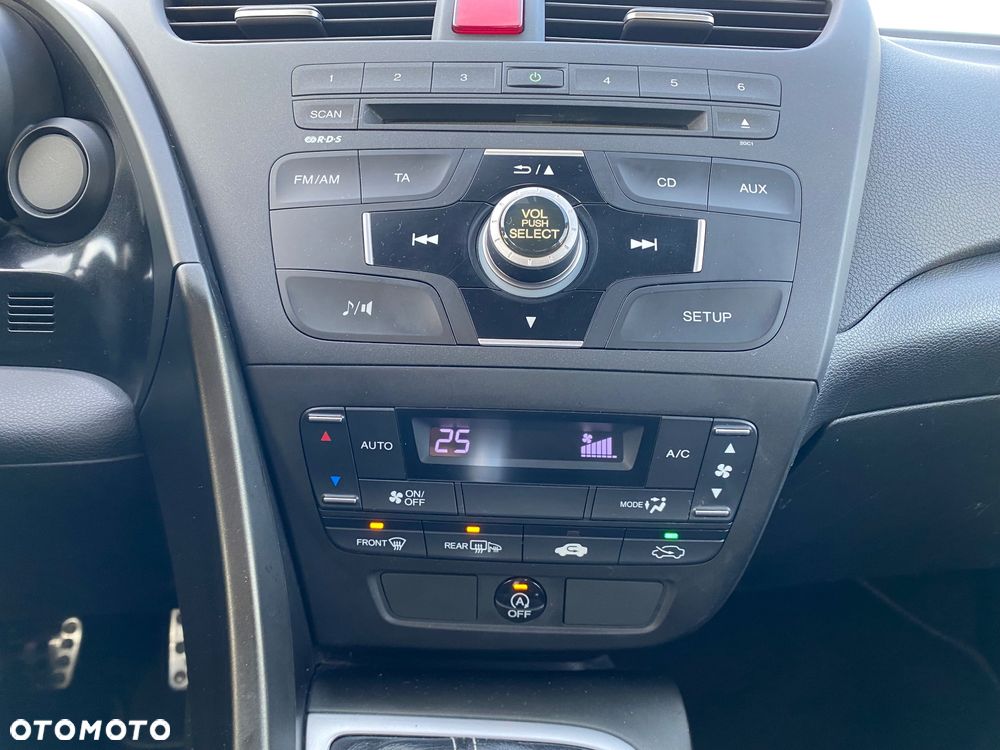 Honda Civic 1.4 i-VTEC Sport - 25