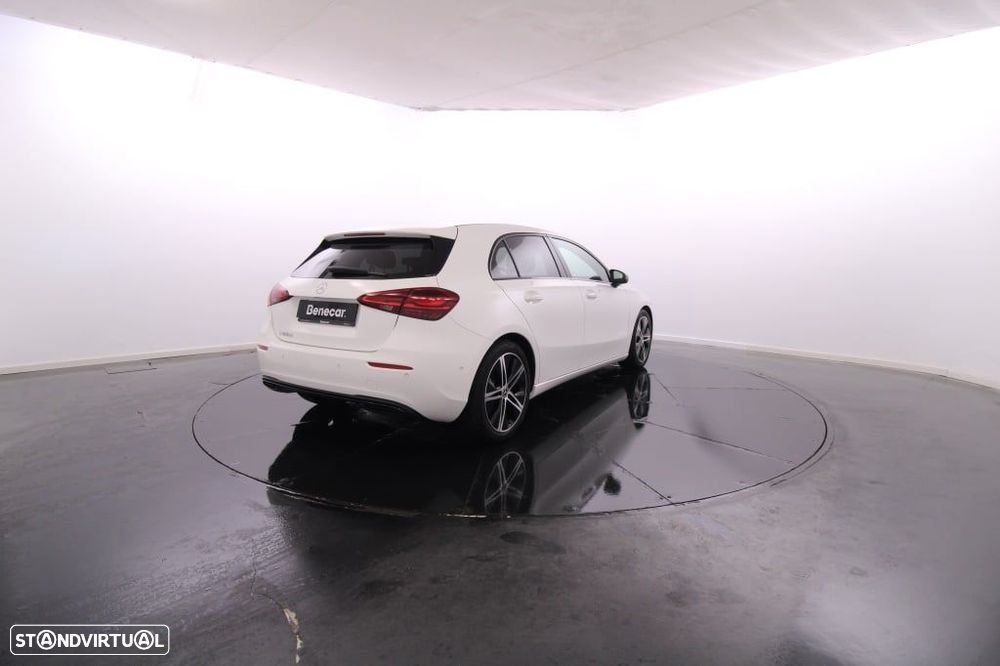 Mercedes-Benz A 180 d Progressive Aut. - 8
