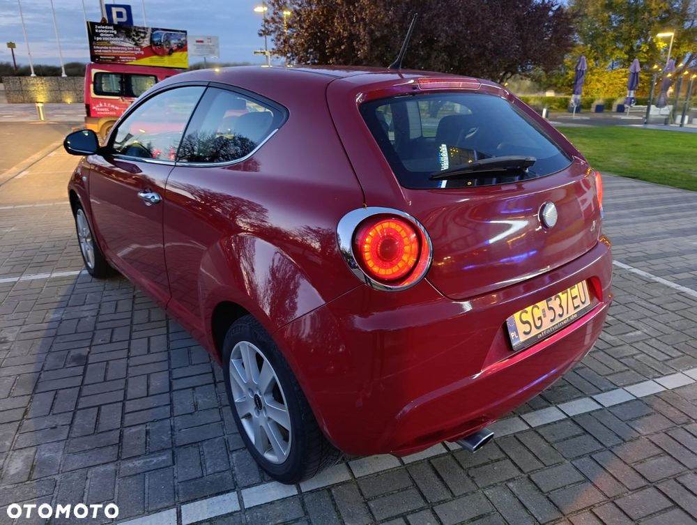 Alfa Romeo Mito 1.4 16V - 8