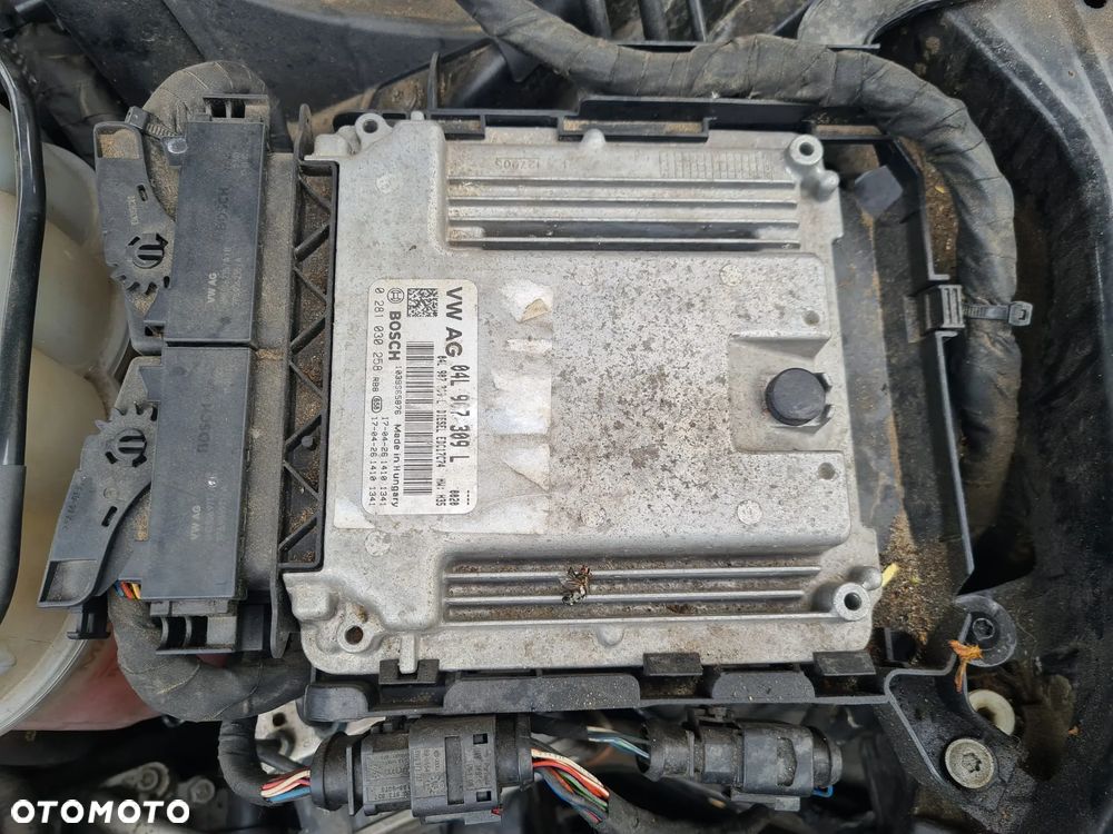 Audi A5 5F 16-24 kod lakieru LY9B SILNIK 2.0TDI DETA Wszystkie części potrzebujesz czegoś dzwoń - 16