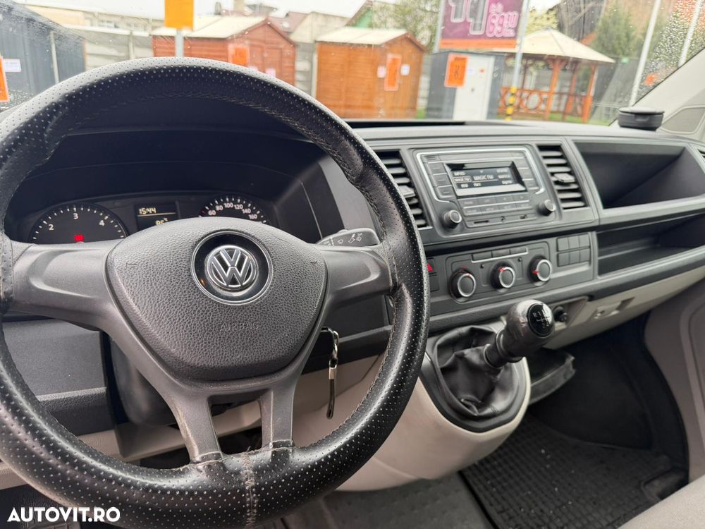 Volkswagen Transporter T6 - 6