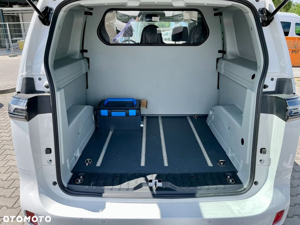 Volkswagen ID. BUZZ CARGO MIXT - 5