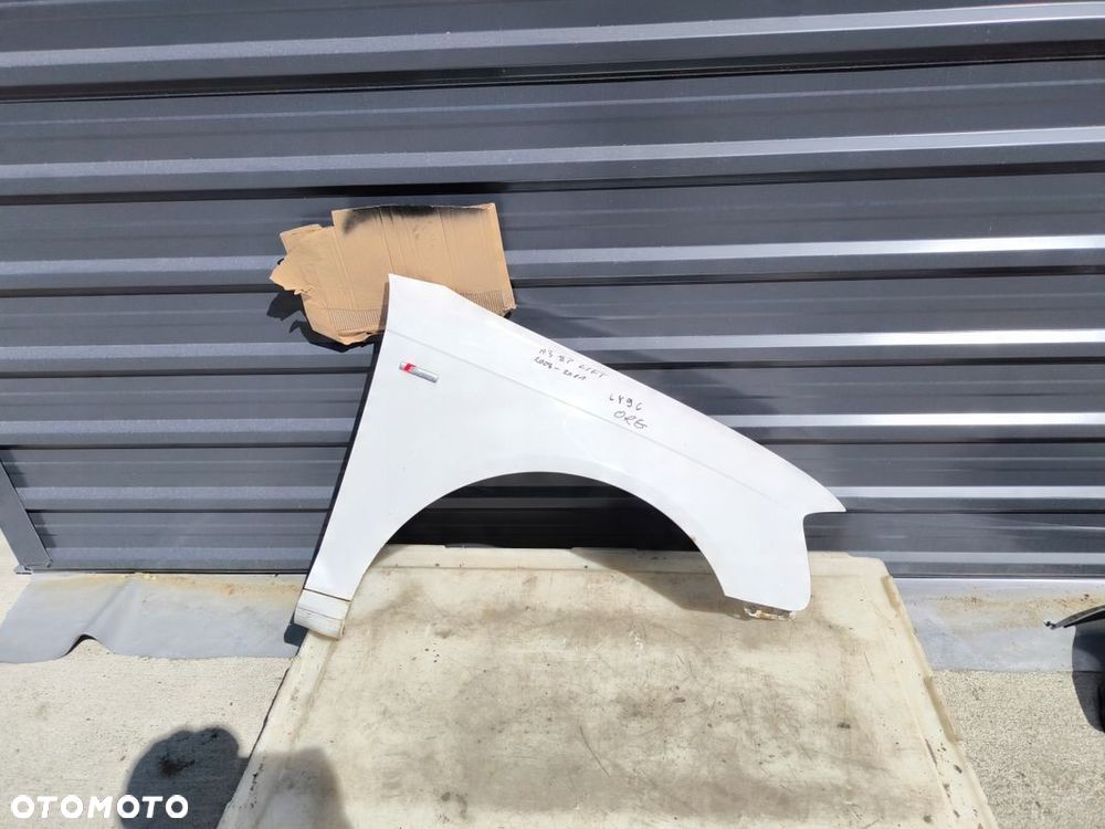 BŁOTNIK PRAWY PRZÓD AUDI A3 8P LIFT LY9C 2008-2012 ORYGINAŁ ! - 1