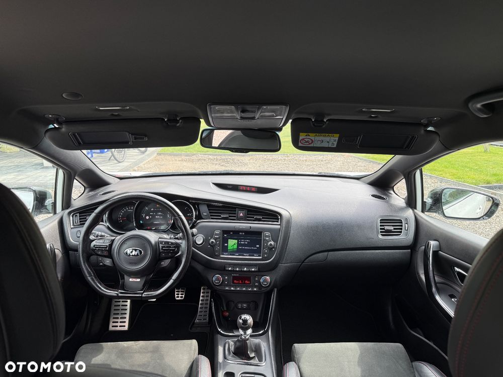 Kia Ceed 1.6 T-GDI GT-Track - 22