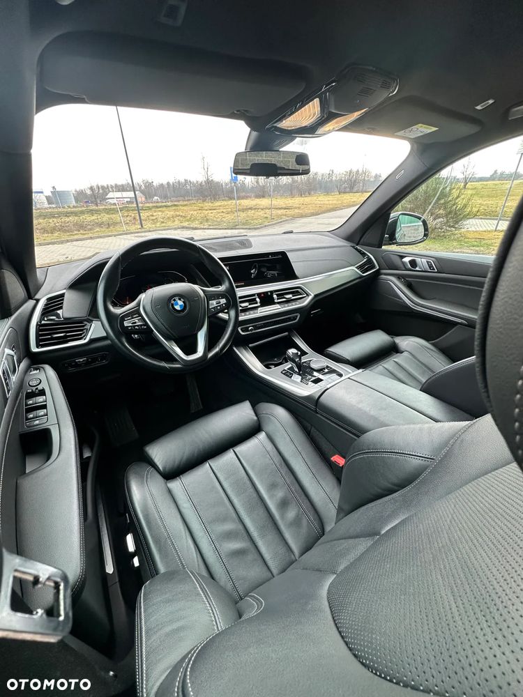 BMW X5 xDrive25d - 11