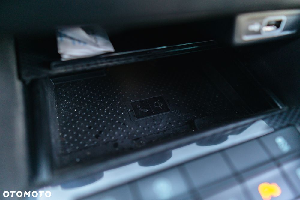 Skoda Octavia 2.0 TSI RS - 24