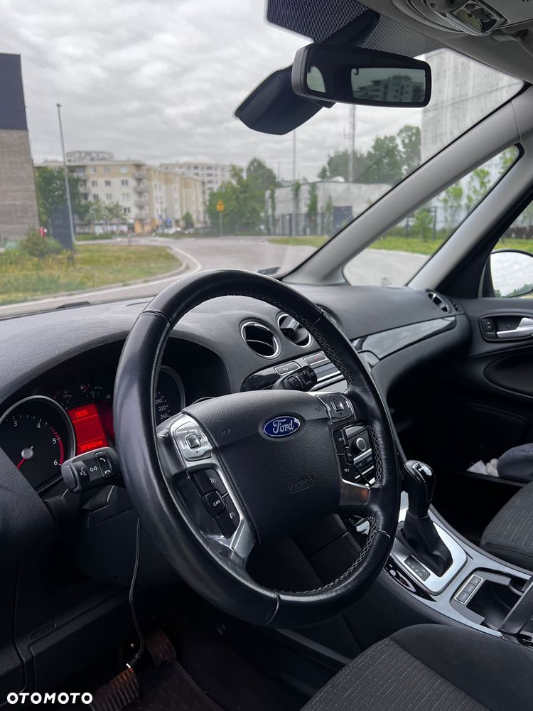 Ford Galaxy 2.0 TDCi Titanium - 9