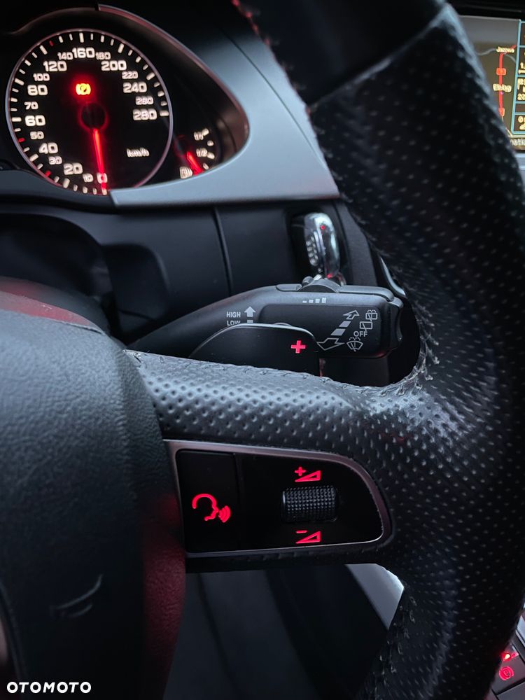 Audi A4 Avant 2.0 TFSI quattro S tronic Ambiente - 25