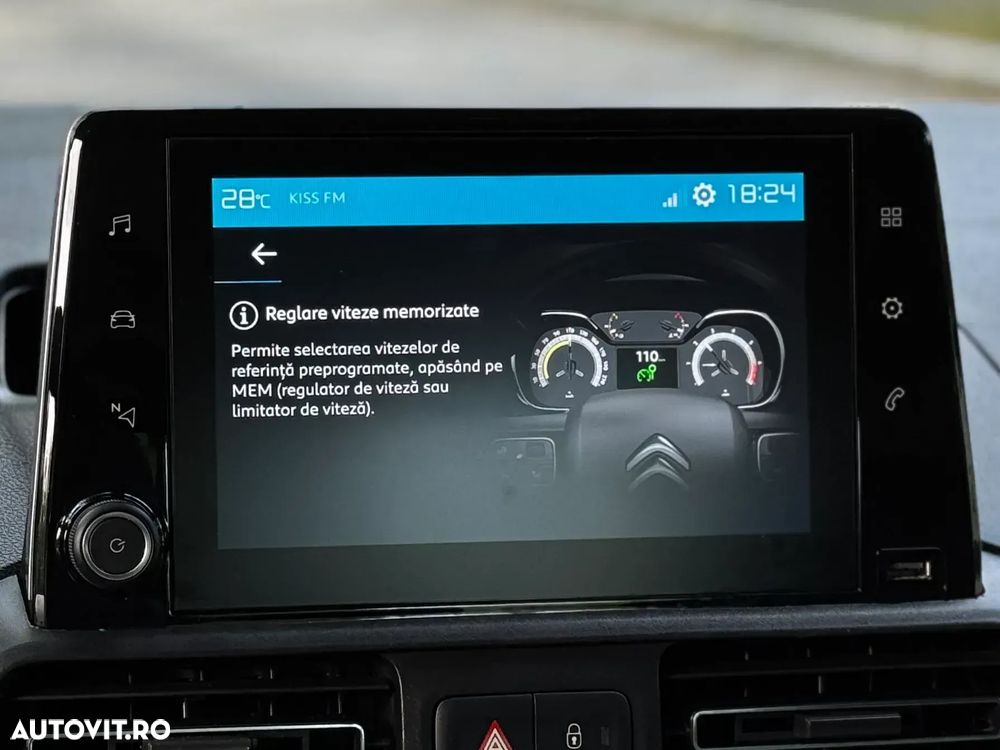 Citroën Berlingo 1.2 PureTech 110 S&S BVM6 Live - 23