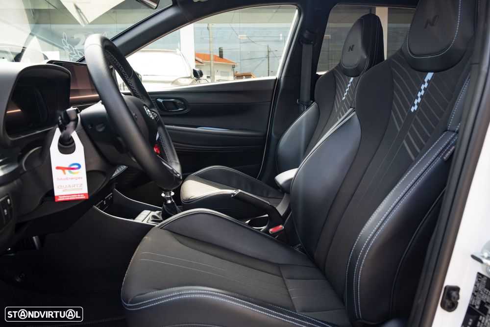 Hyundai i20 N 1.6 T-GDi Performance Pack - 16