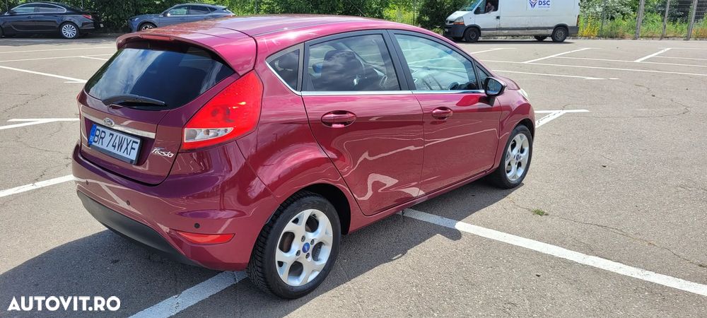 Ford Fiesta 1.25i Titanium - 5