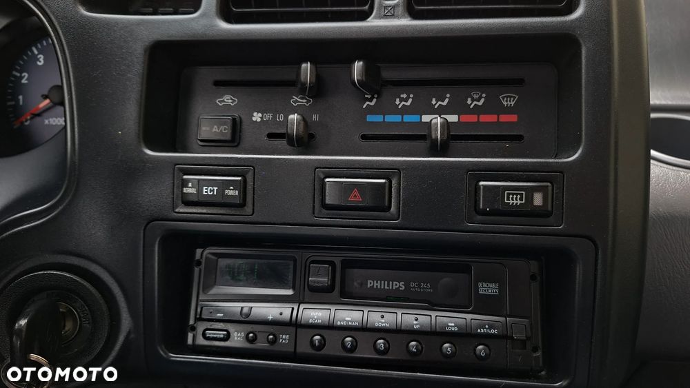 Toyota RAV4 2.0 Fun - 27