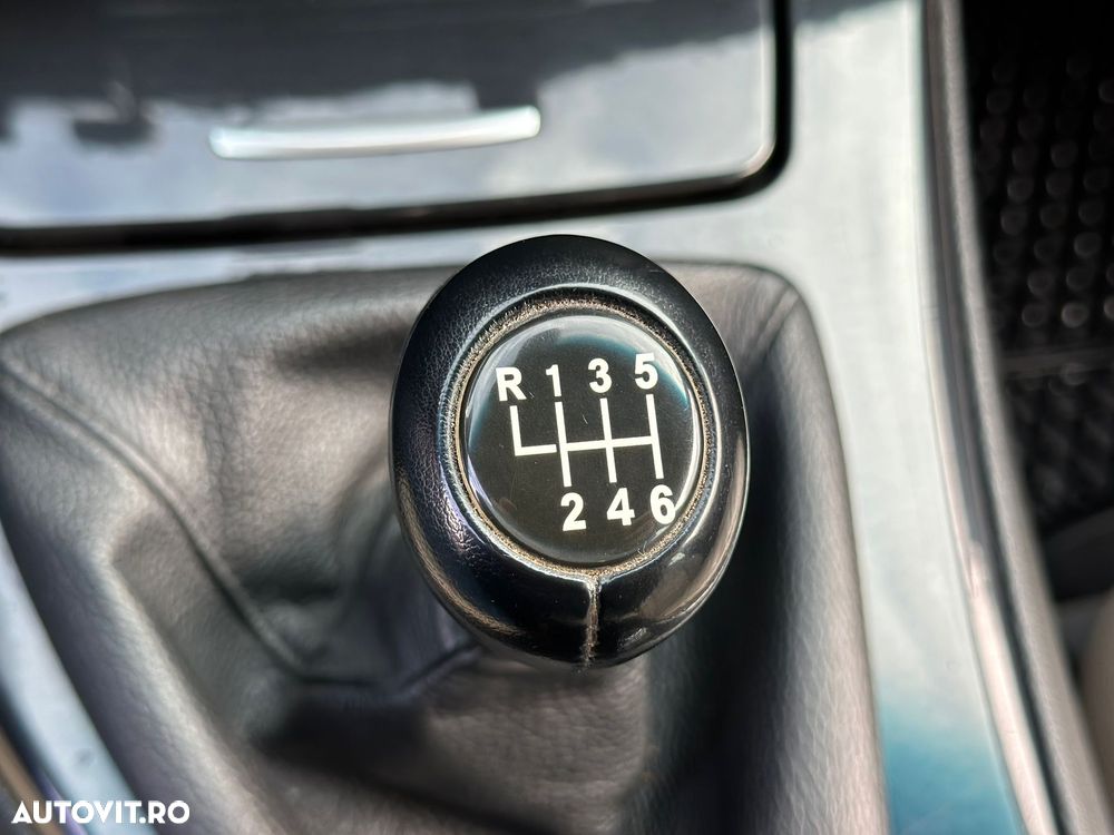 BMW Seria 3 316d - 21