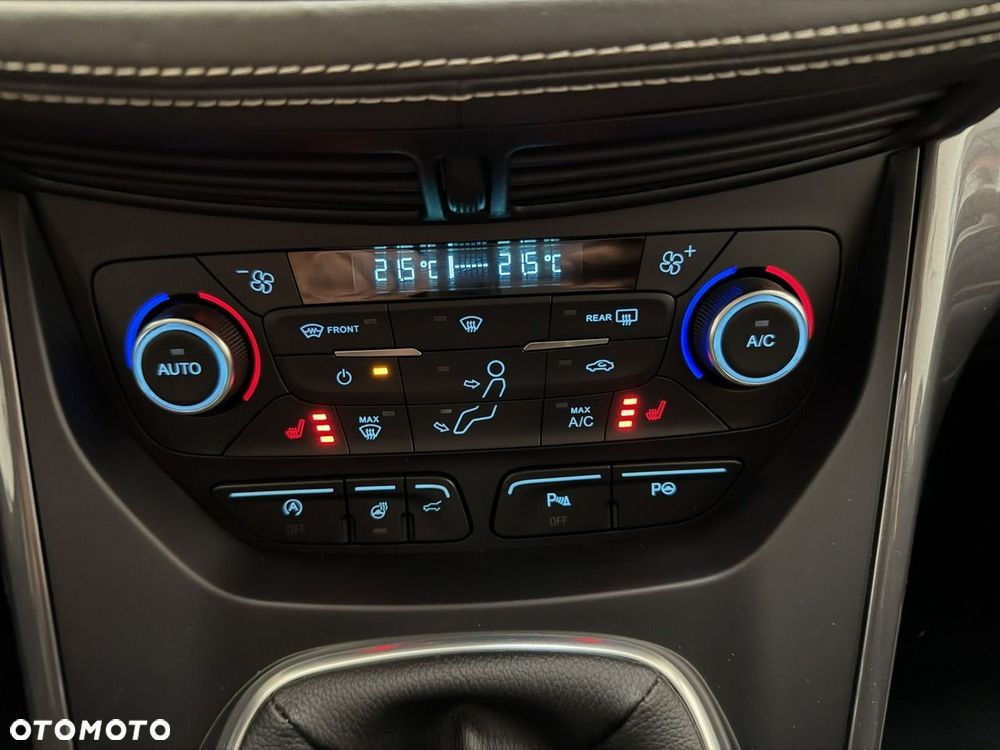 Ford Kuga Vignale 1.5 EcoBoost FWD - 26