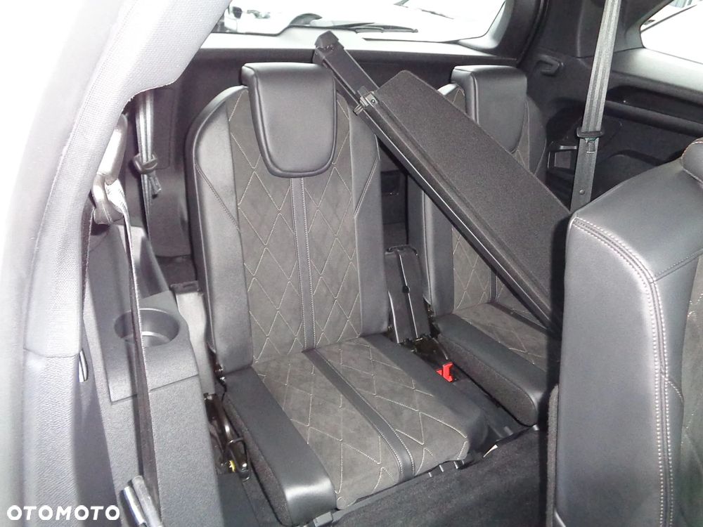 Peugeot 5008 BlueHDi 180 EAT8 GT Pack - 24
