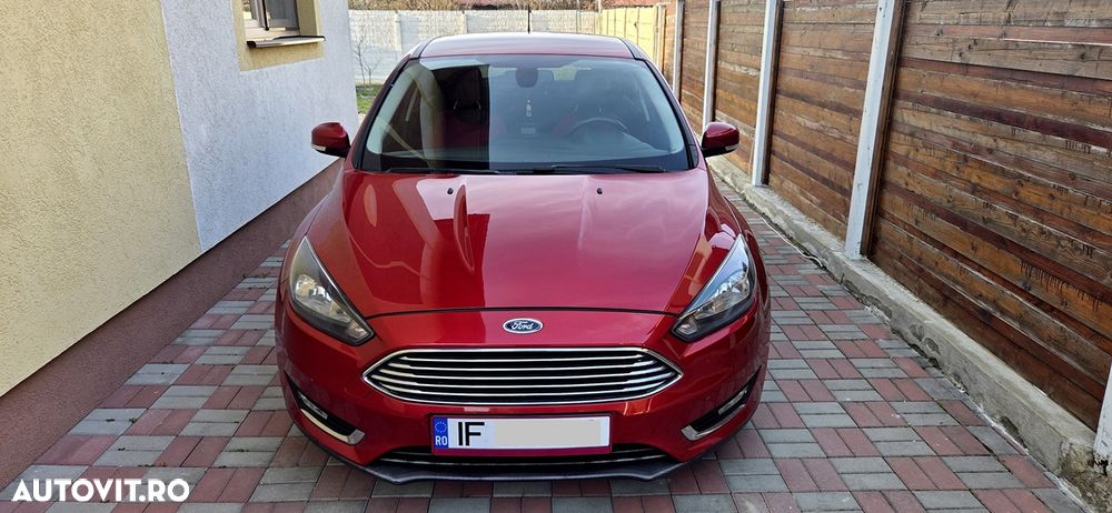 Ford Focus 2.0 TDCI Powershift Titanium - 2