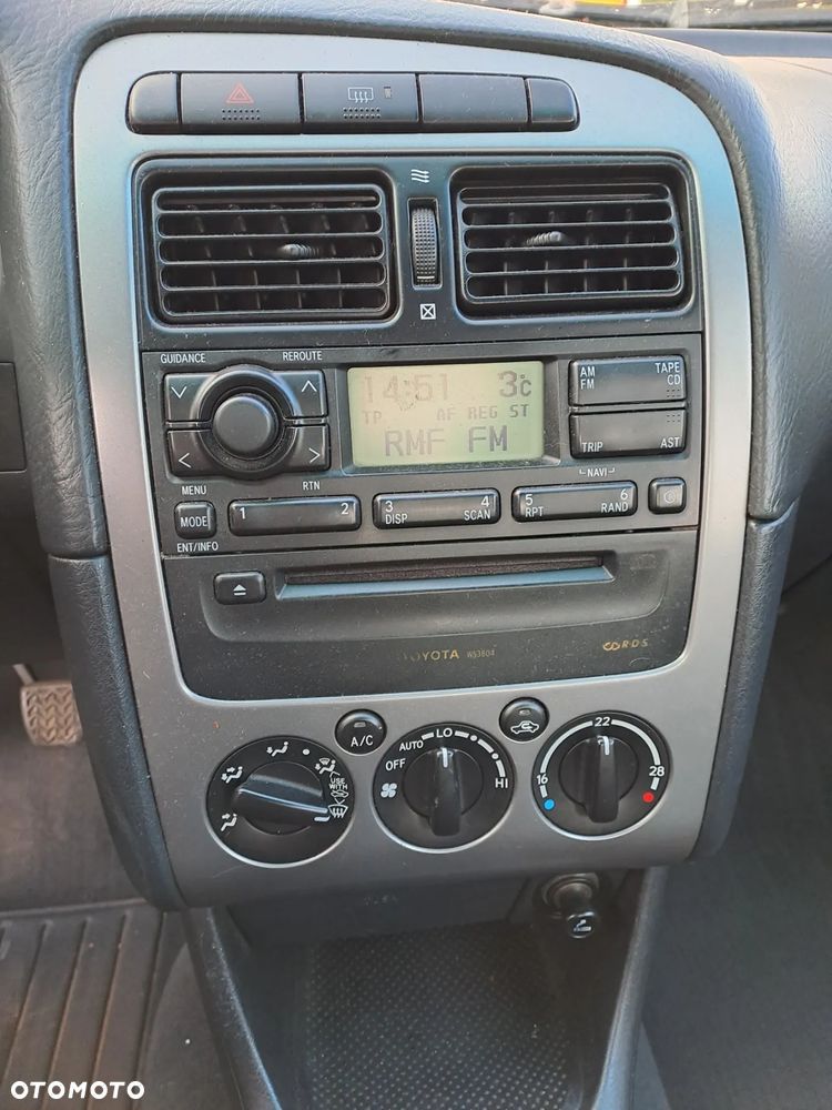 Toyota Avensis 1.6 VVT-i 110KM skrzynia biegów - 12