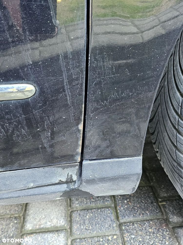 Volkswagen Passat 2.0 TDI Comfortline - 25