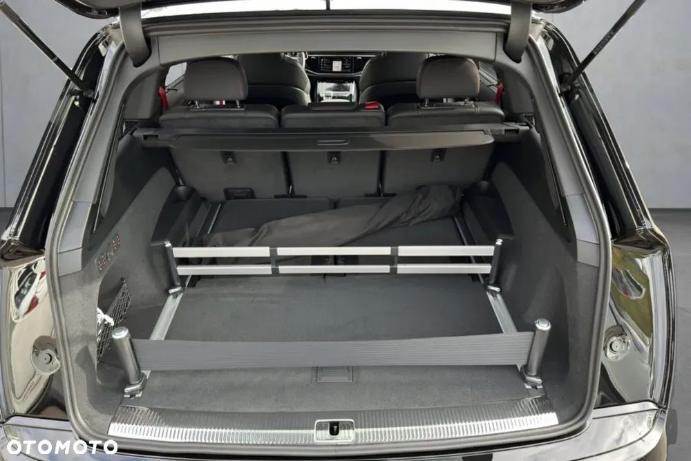 Audi Q7 50 TDI quattro tiptronic S line - 25