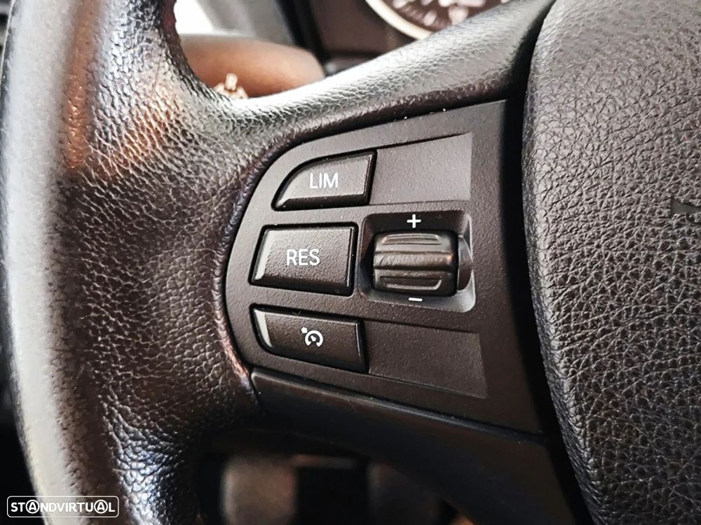 BMW 114 d Line Sport - 43