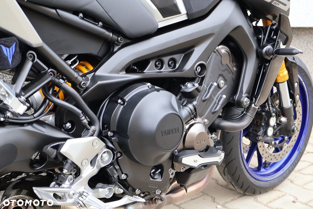 Yamaha MT - 30
