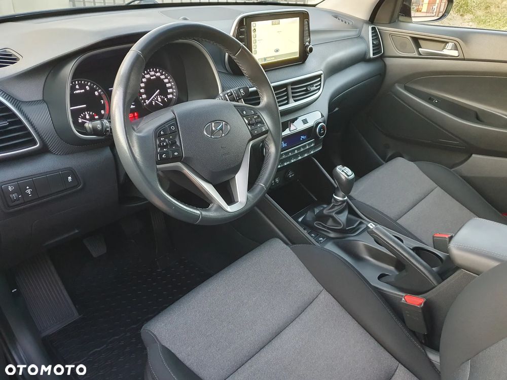 Hyundai Tucson 1.6 GDi 2WD Pure - 18