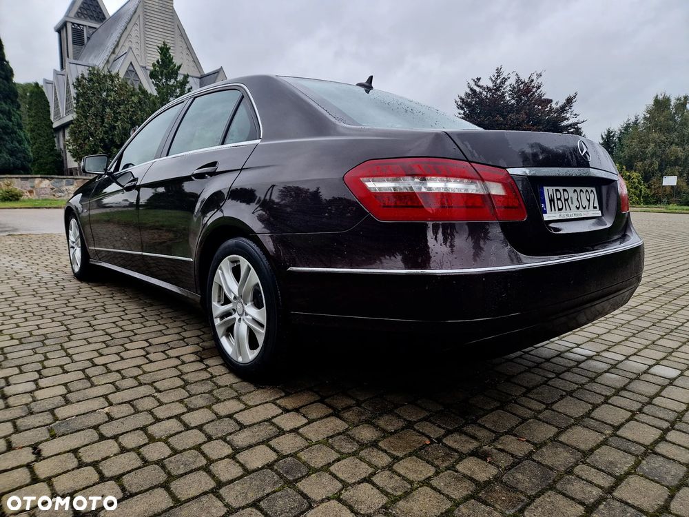 Mercedes-Benz Klasa E - 2