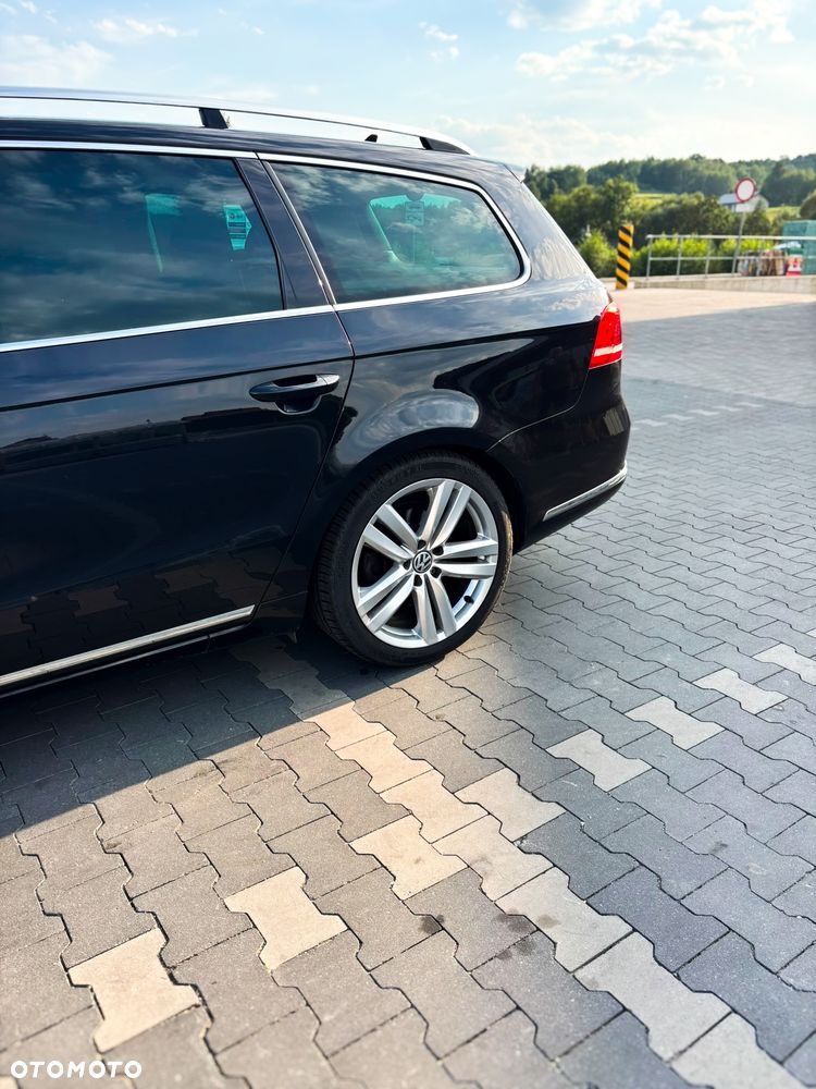 Volkswagen Passat 2.0 TDI 4Mot Highline DSG - 4