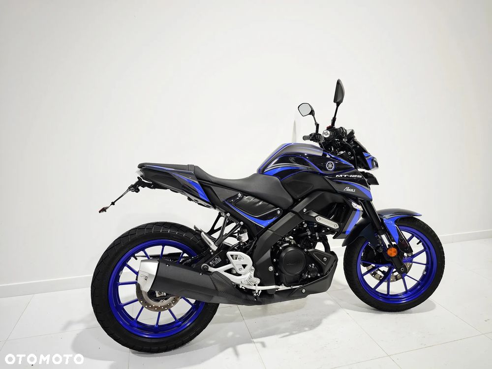 Yamaha MT - 7