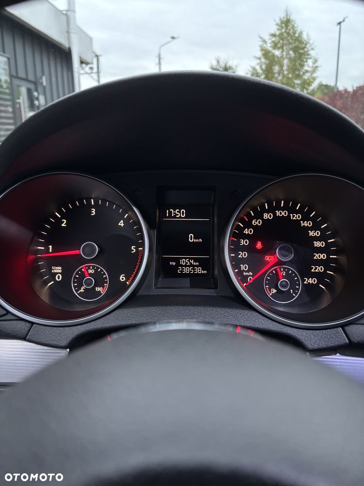 Volkswagen Golf - 19