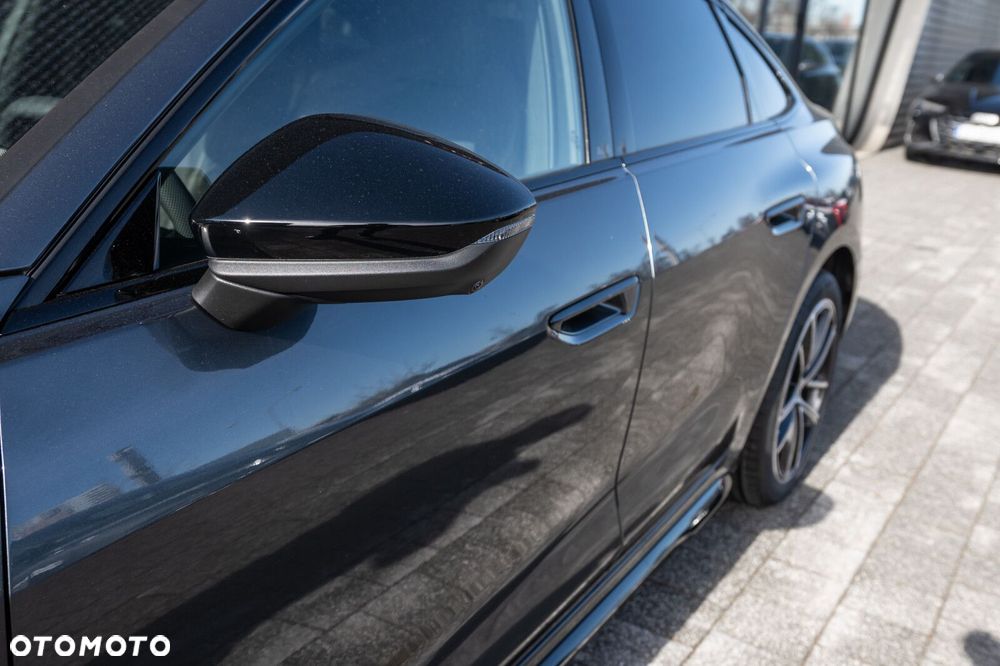 Audi A5 Limousine - 8
