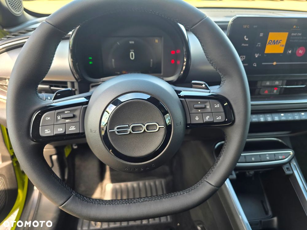 Fiat 600 1.2 Turbo Sport eDCT - 15