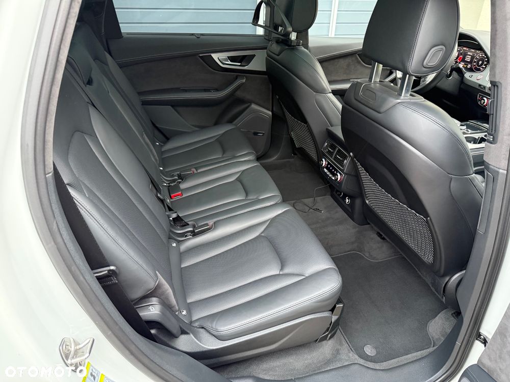 Audi SQ7 4.0 TDI Quattro Tiptronic - 15